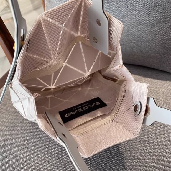 Issey Miyake Handbag - Picture 4 of 5